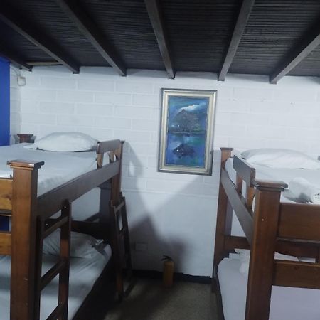 Hostel Spring City Меделин Екстериор снимка
