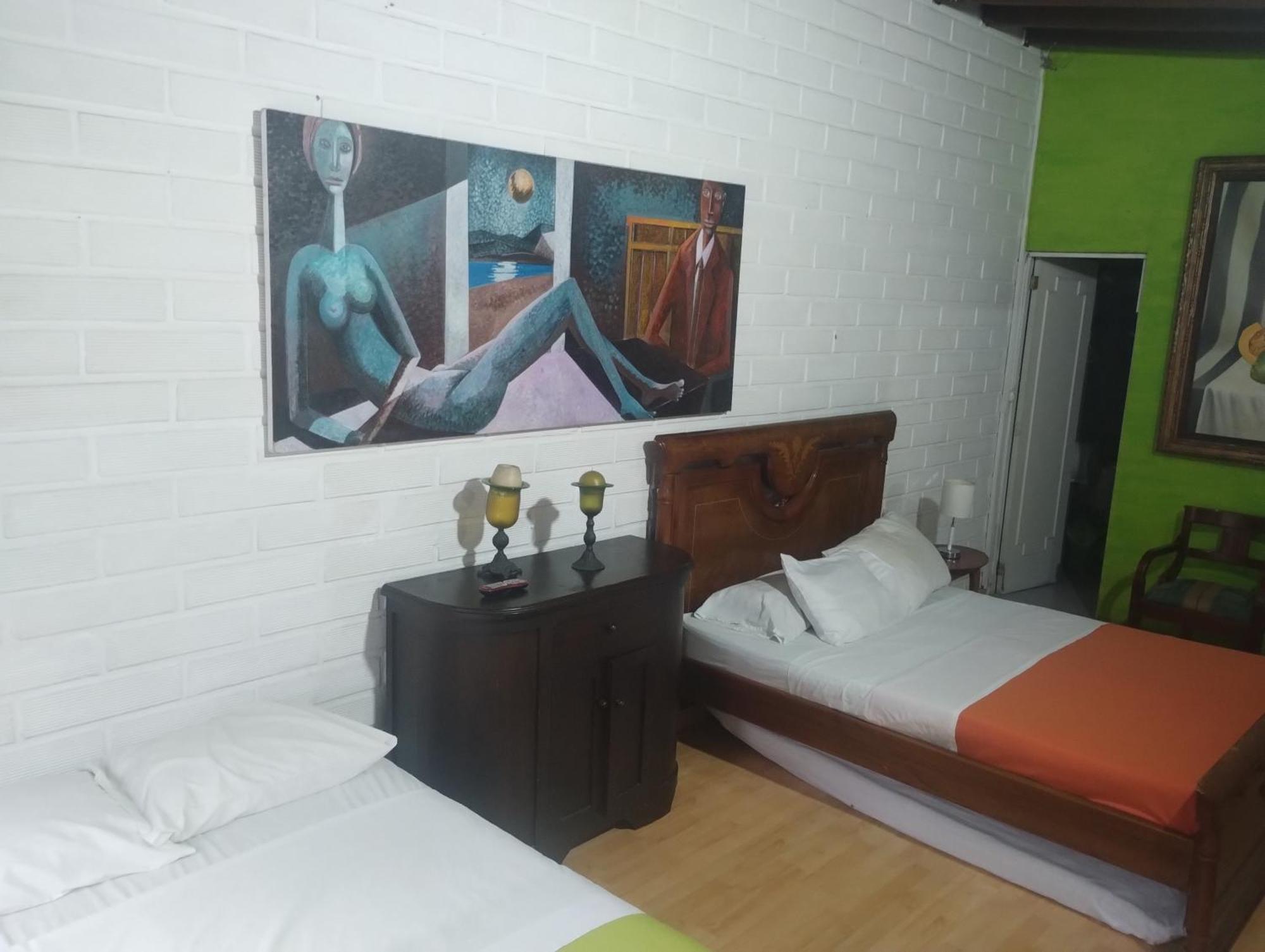 Hostel Spring City Меделин Екстериор снимка